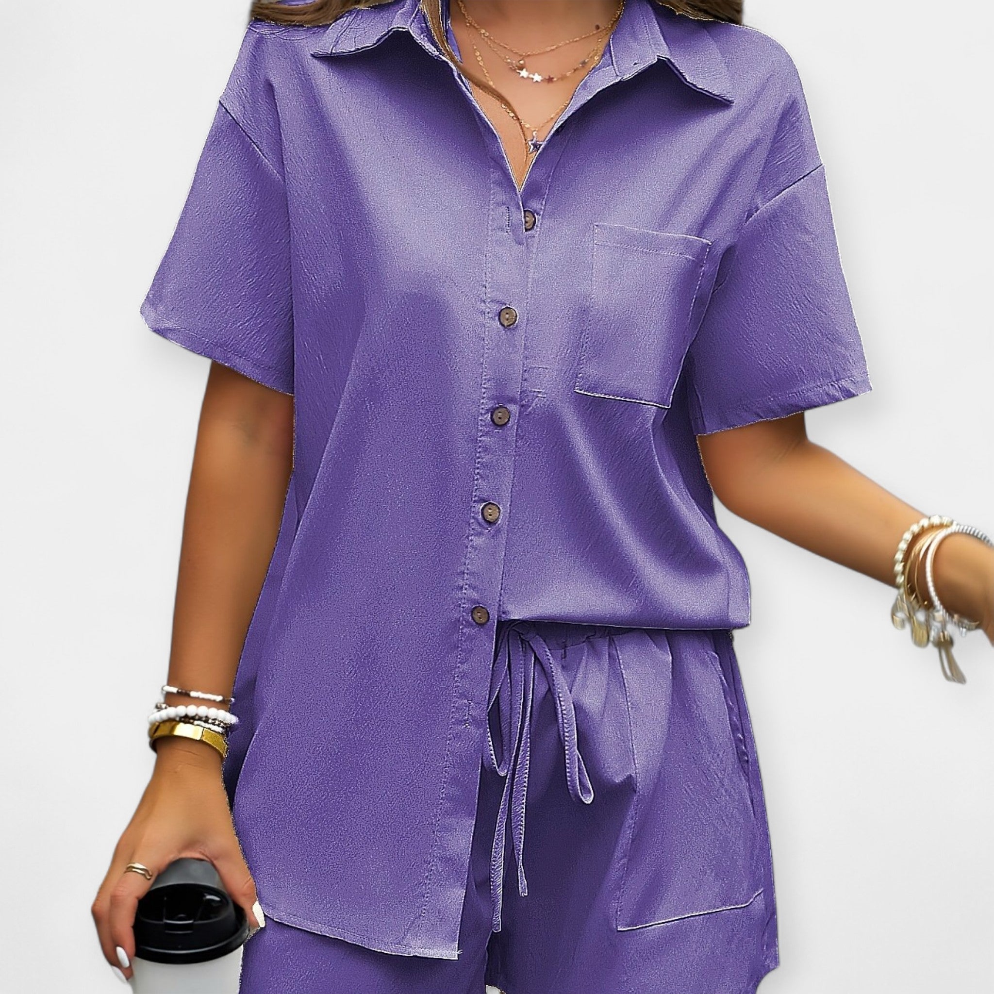 Karolína - Comfortable set with a shirt and shorts