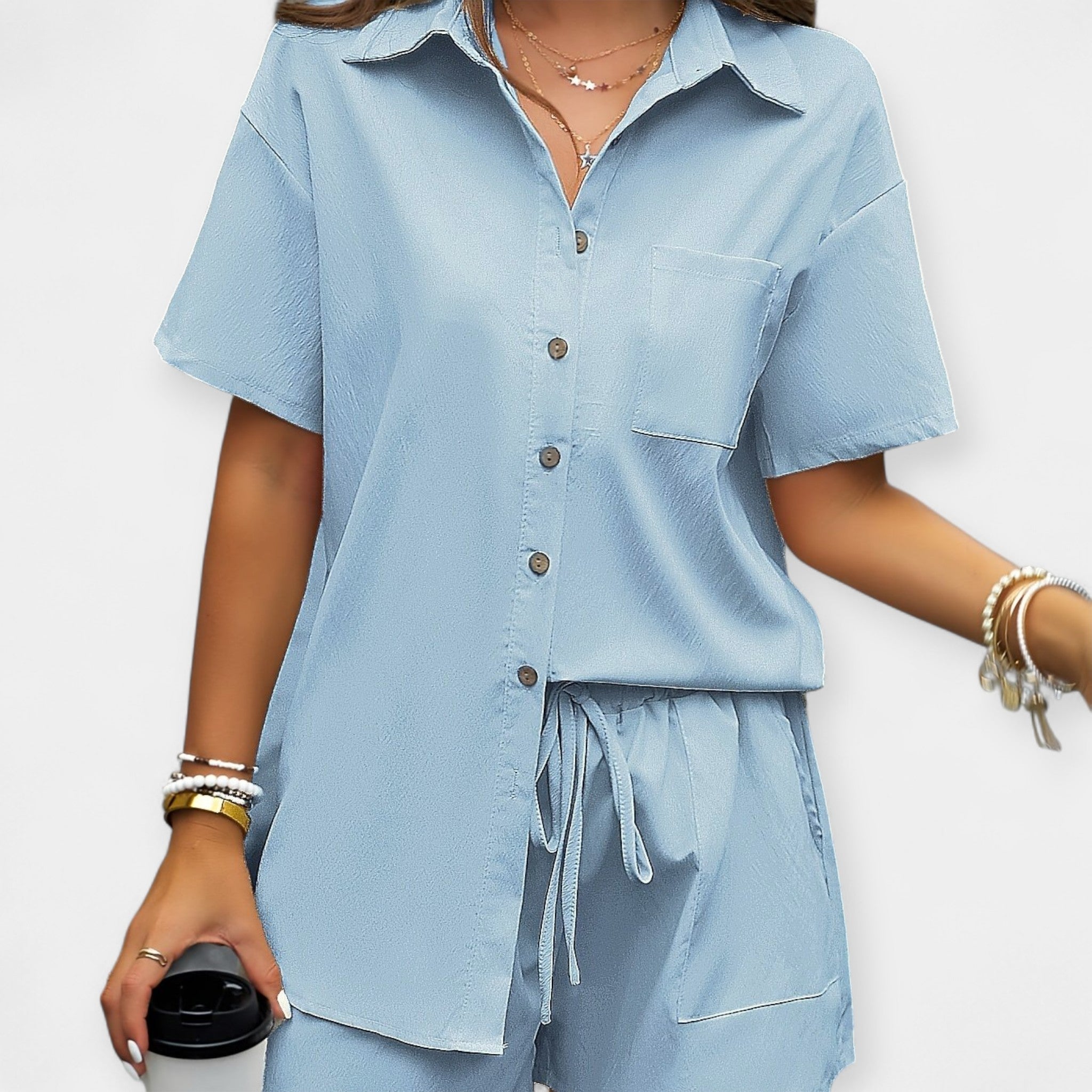 Karolína - Comfortable set with a shirt and shorts