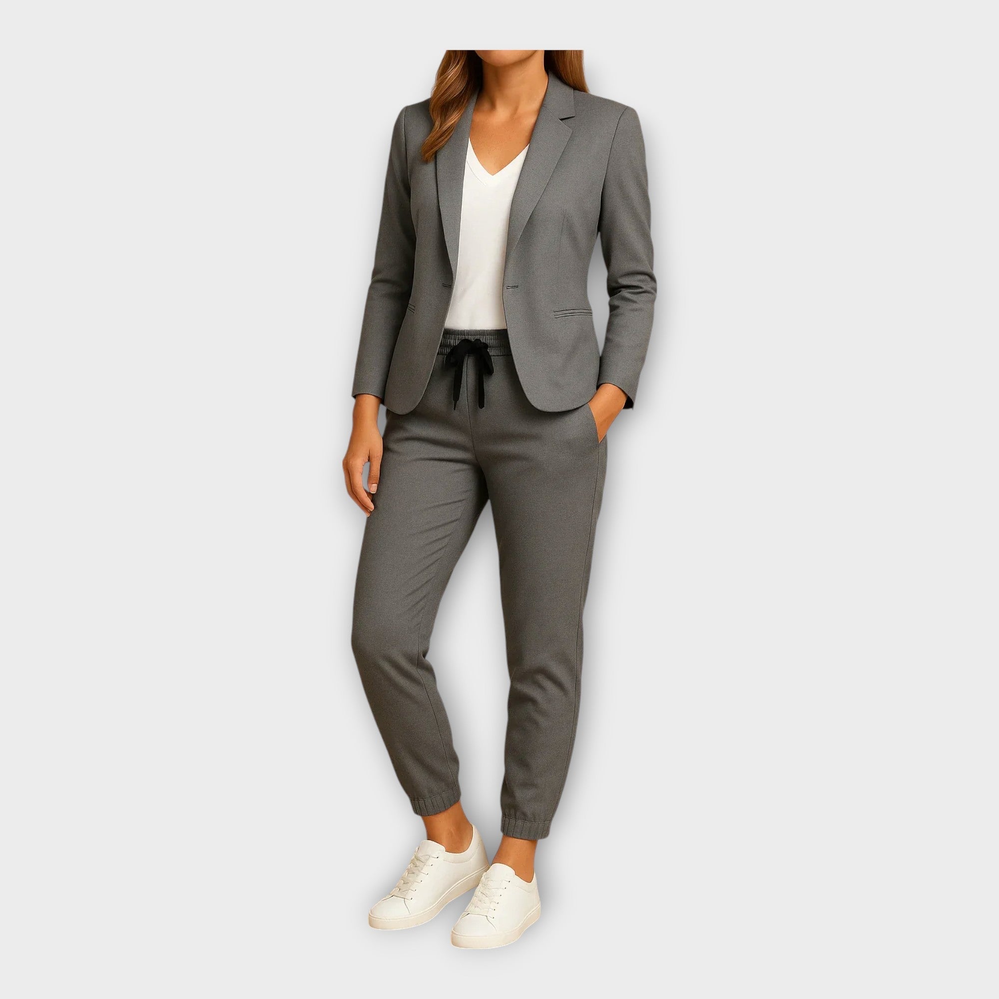 Nikol - Women's Suit with Blazer and Jogger Trousers