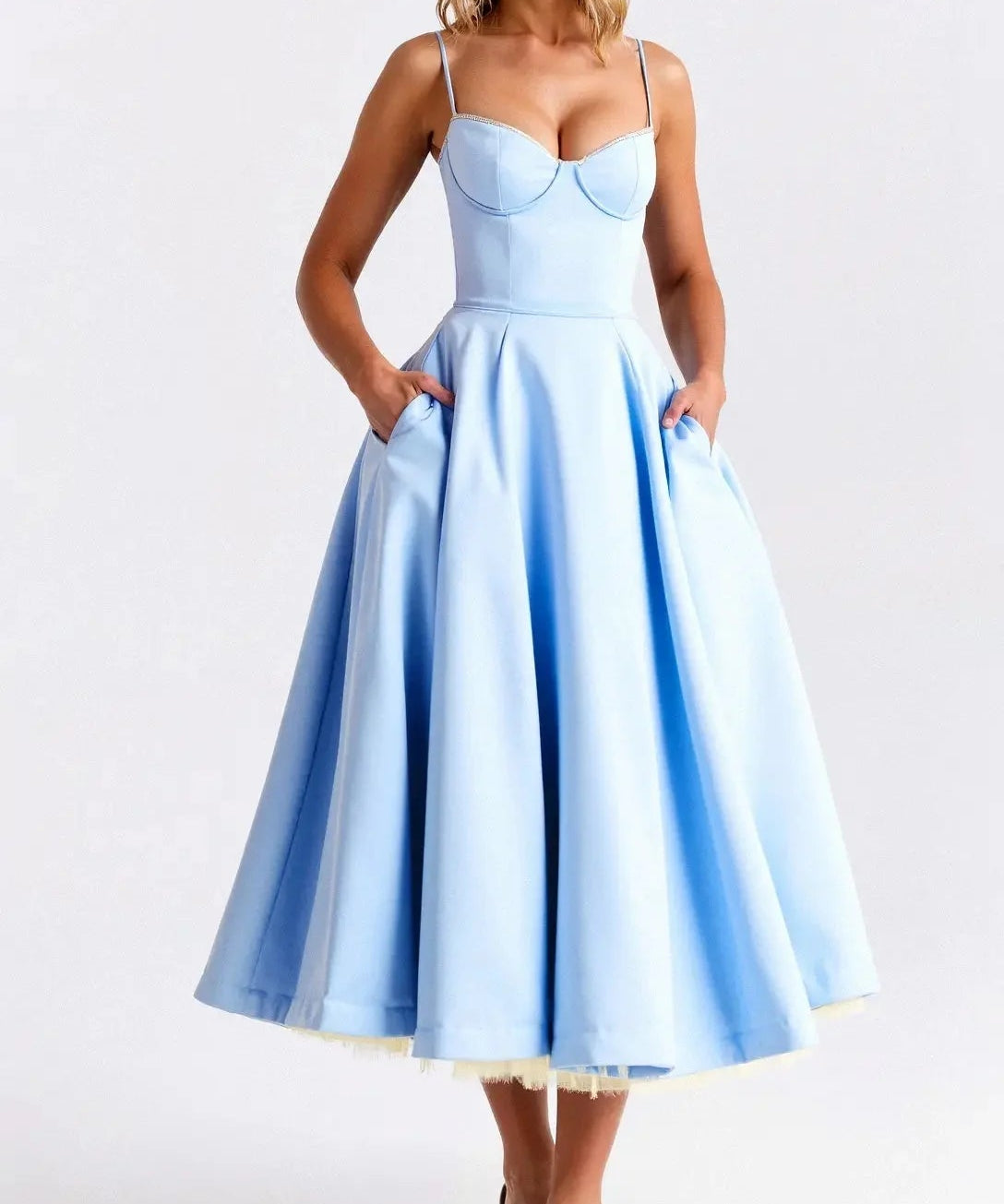 Isolde Elegant Tulle Midi Dress