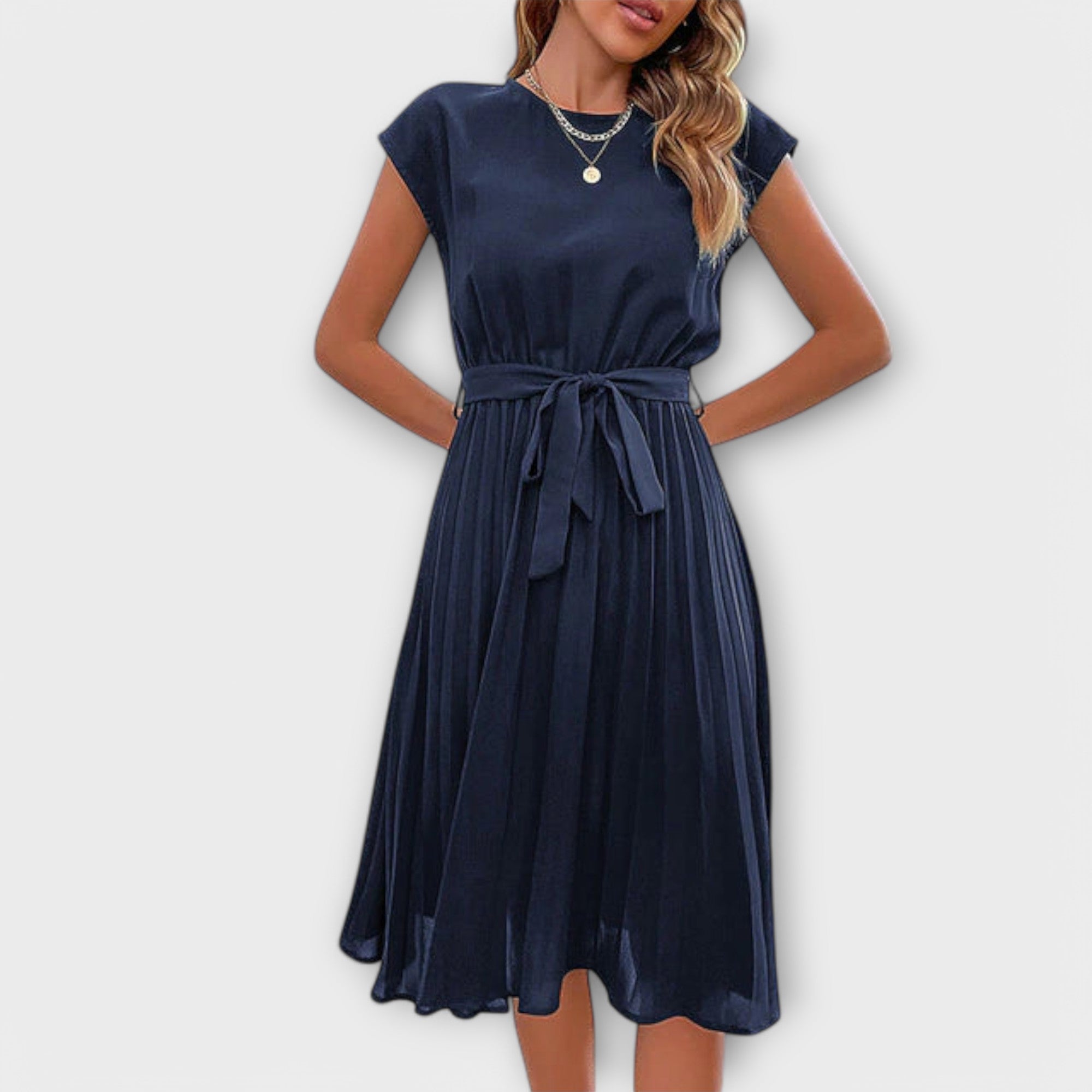 Claire - Short-Sleeved, Pleated, Casual Mini Dress