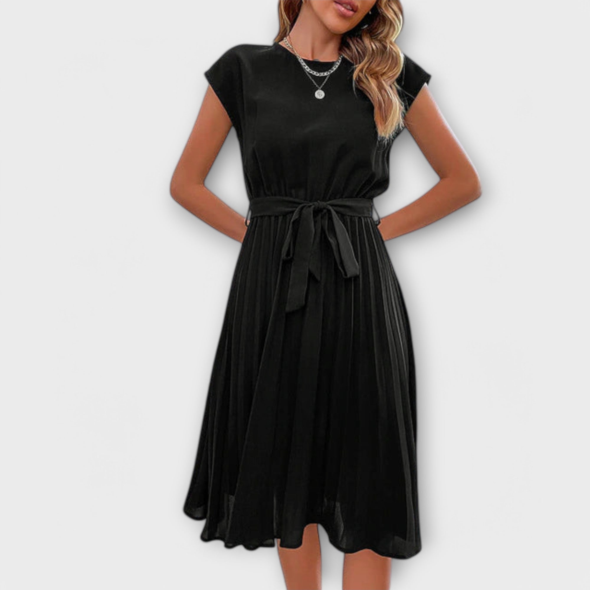 Claire - Short-Sleeved, Pleated, Casual Mini Dress