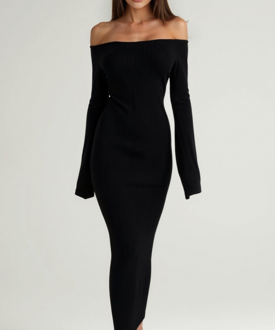 Alice Elegant Off-Shoulder Maxi Dress