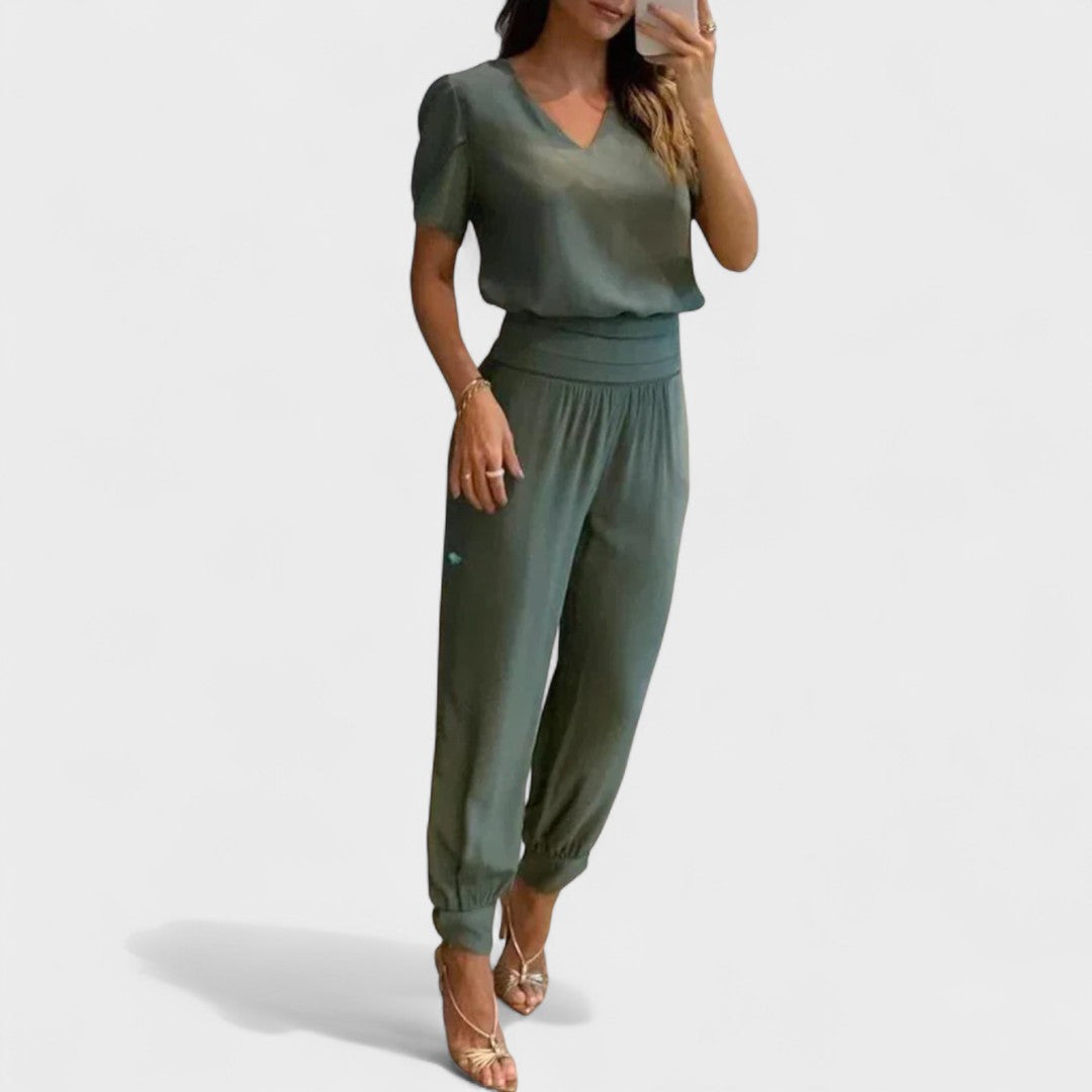 Margarida - Elegant Women's Jumpsuit