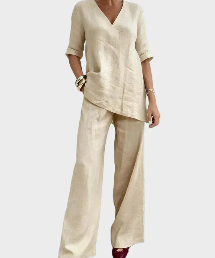 Susana - Two-Piece Set with Half-Sleeve Top and Straight Trousers